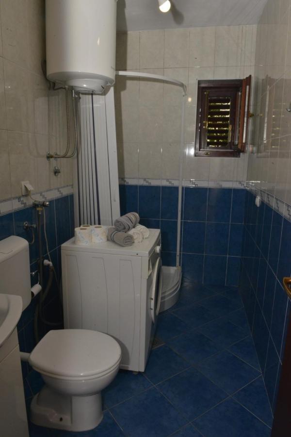 D Apartment Cattaro Esterno foto