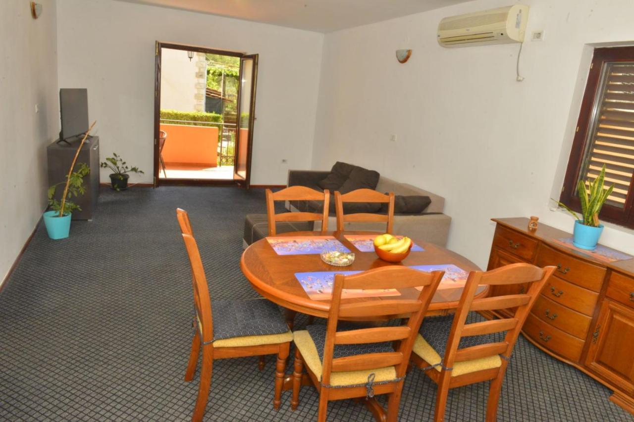 D Apartment Cattaro Esterno foto