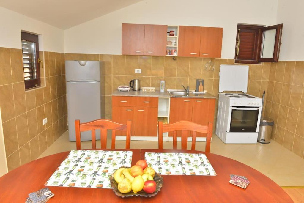 D Apartment Cattaro Esterno foto