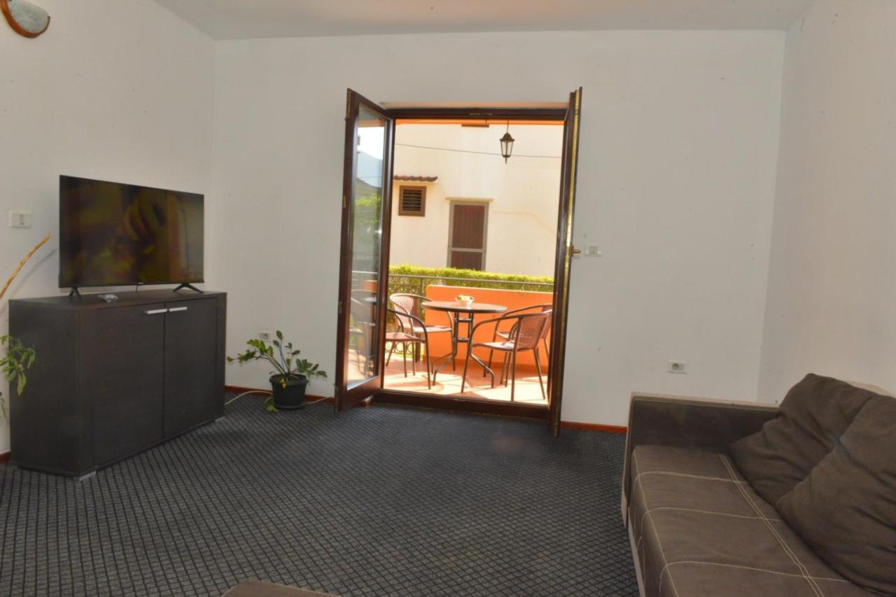 D Apartment Cattaro Esterno foto